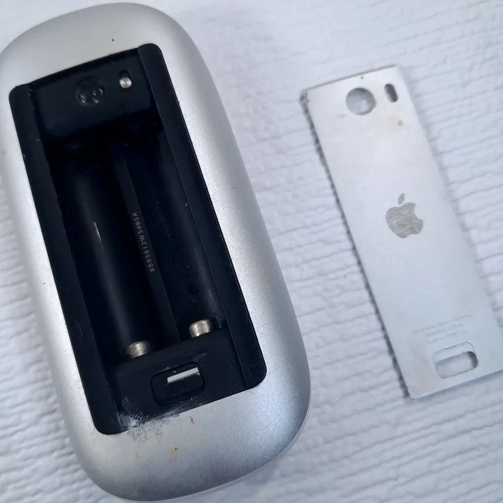 Apple A1296 3VDC Magic Mouse Wireless Bluetooth Genuine for‎ repair READ WORKS